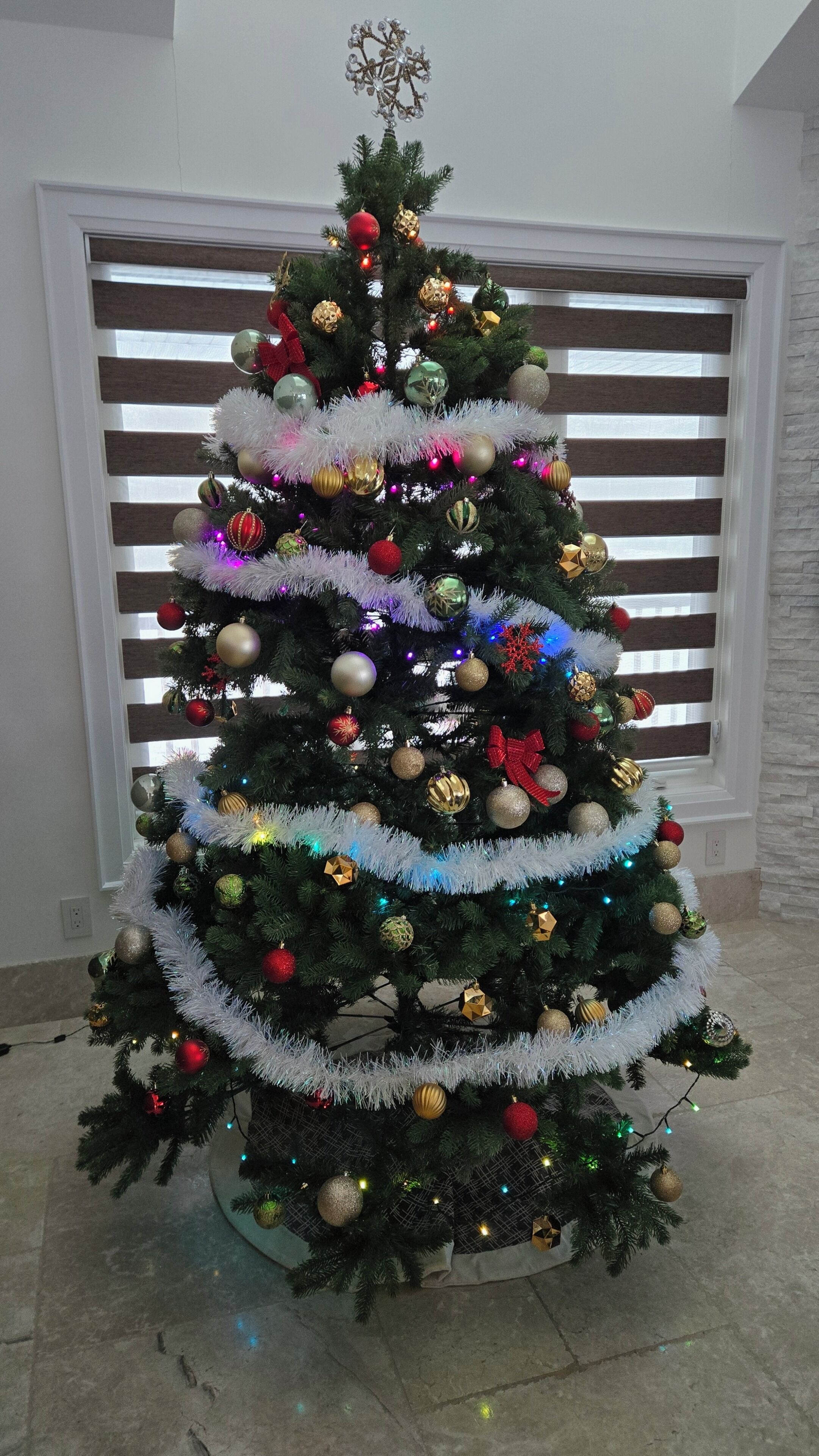 المنشأة من الداخل