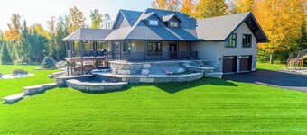 Devlok- Mystique Mansion 7 Br-sleep 16 Kawartha