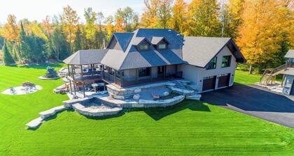 Devlok- Mystique Mansion 7 Br-sleep 16 Kawartha