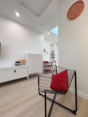 Interior - Sunny Cypress Retreat - 1BR + Bonus Bed - New ADU (Cypress)