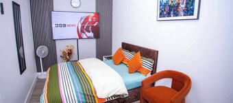 Modern 1 Bedroom Apartment in Quiet Tilbury Town