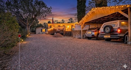 Cozy Pet Friendly Home W/ Fire-Pit & Grill