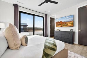 7 bedrooms, iron/ironing board, WiFi, bed sheets