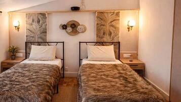 2 Schlafzimmer, Zimmersafe, BĂŒgeleisen/BĂŒgelbrett, kostenloses WLAN