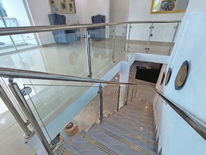 Interior - Best Deal 8BR Villa SD - Pool, Whirlpool, BBQ, Daily Maid & Free Pickup (Santo Domingo Este)