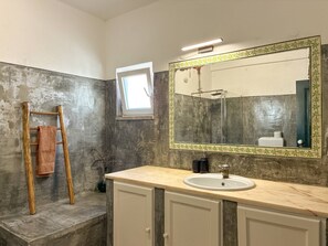 Hair dryer - Baleal Oceanfront: Terrace & Sunrise Sea View (Peniche)