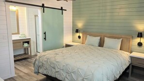 1 bedroom, iron/ironing board, Internet, bed sheets - Luxury Tiny Home #21 - 15 Minutes from Sedona (Cottonwood)