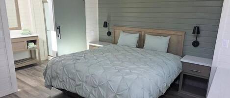 1 bedroom, iron/ironing board, Internet, bed sheets