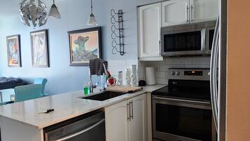 Microwave, oven, stovetop, dishwasher