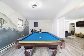 Games room - Pocono Escape | Fire Pit + Game Room + Lake Access (East Stroudsburg)