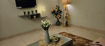 Luxe 1BHK Studio Apartment - Voyra Stays