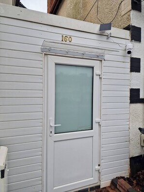 Apartment, 1 Bedroom | Exterior detail - Cozy 2-bedroom Apartment in Tyseley, UK - Perfect City Retreat (Birmingham)