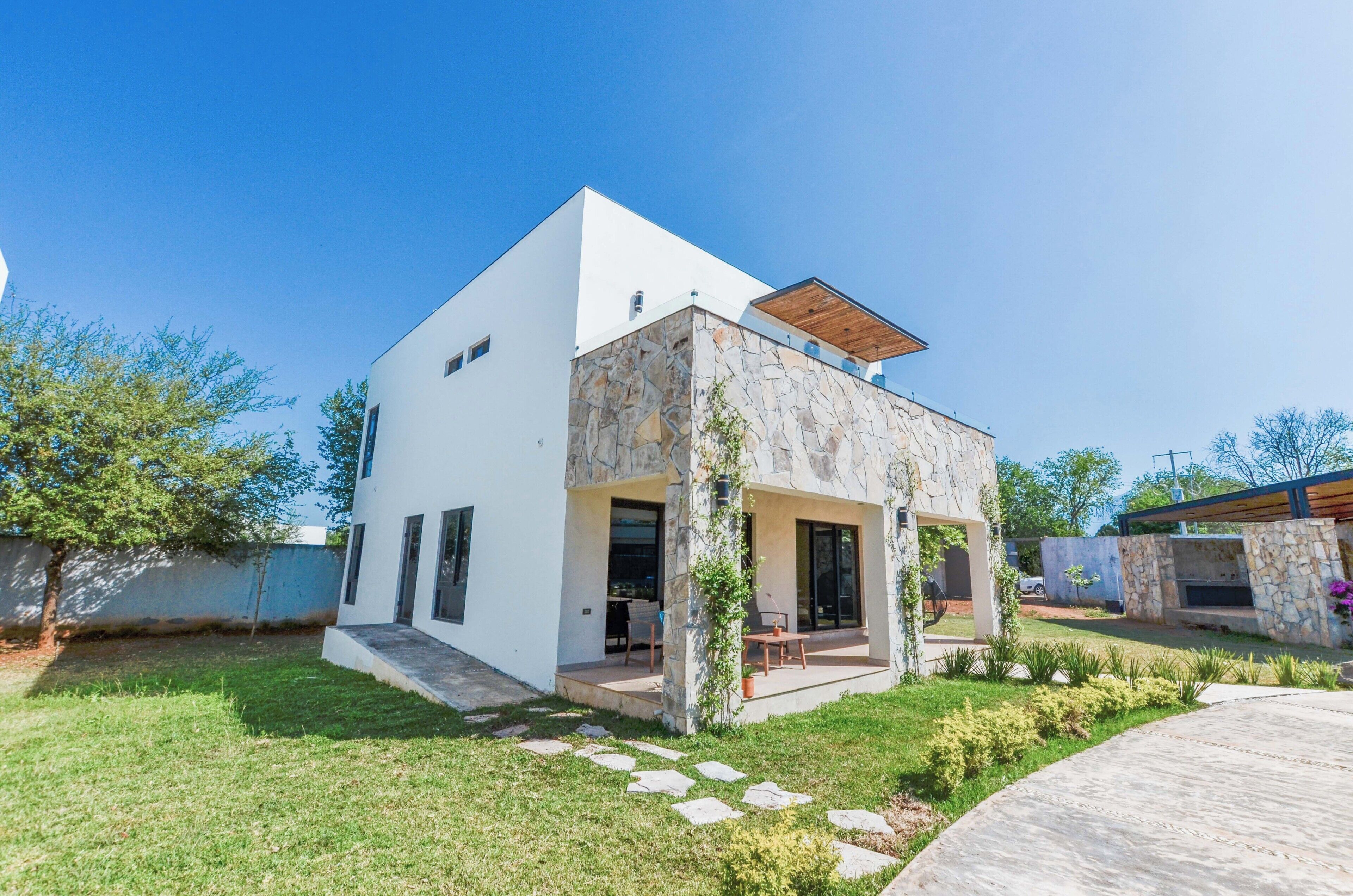 Villa Confort, vista a la alberca | Exterior