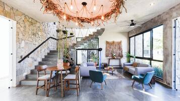 Sala de estar en el lobby