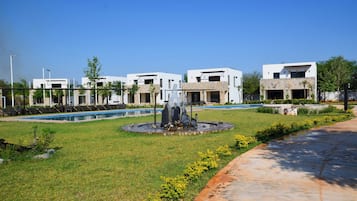 舒适别墅, 泳池景观 | 外观