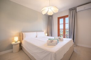 2 bedrooms, iron/ironing board, free WiFi, bed sheets - Puebla Aida Unique - Charming Renovated 2 bedroom (Mijas Costa)
