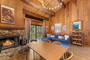 Interior - Renovated Condo with Pool, walk to Lake (Kings Beach)