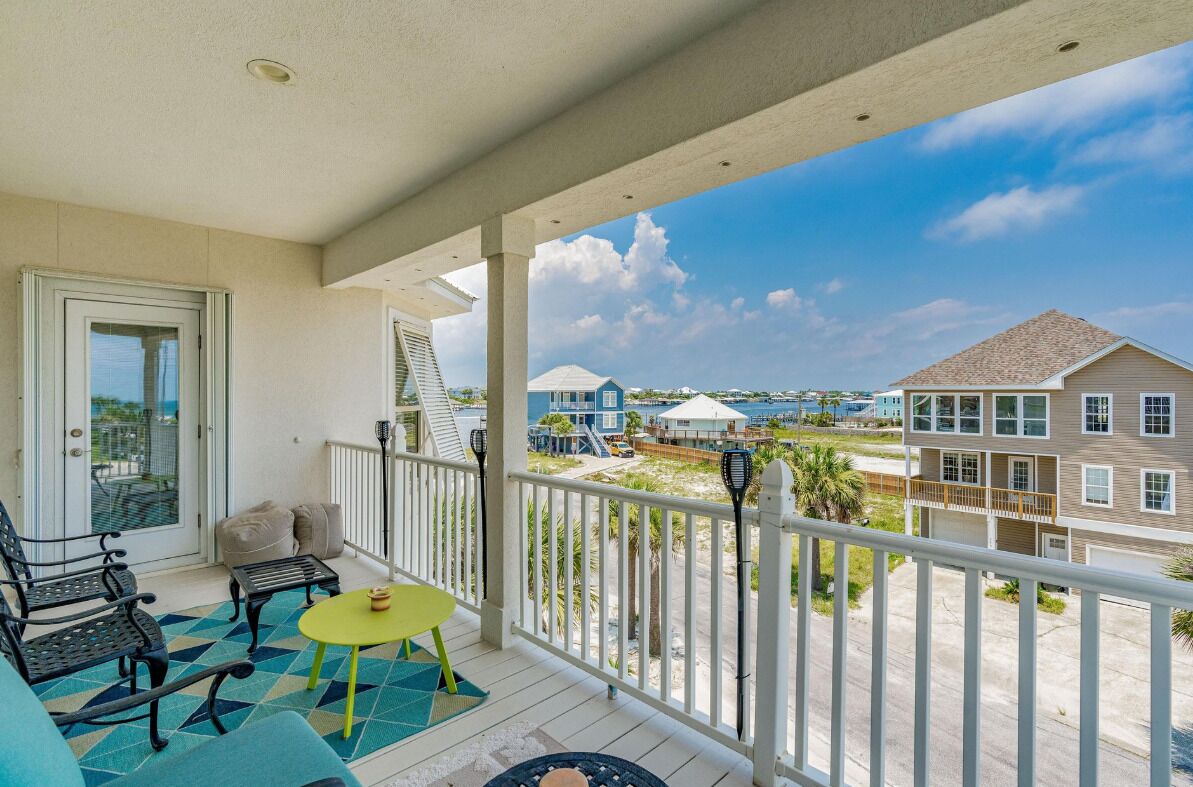 House, Multiple Beds (The Fun House) | Terrace/patio