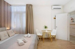 1 Schlafzimmer, Bügeleisen/Bügelbrett, WLAN, Bettwäsche