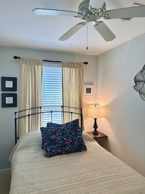 5 habitaciones, internet y ropa de cama