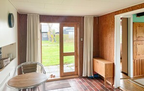 Interior - Gorgeous home in Børkop with WiFi (Børkop)
