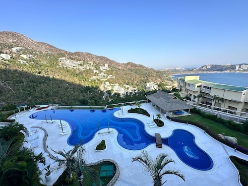 Penthouse B Pichilingue - Esmeralda