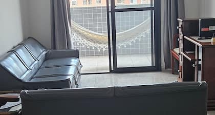 Venham conhecer my wonderfull beach place,localizado a um bloco meio da praia,.