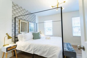 Room - 2BR Home | Near T | Free Street Parking (Pittsburgh)