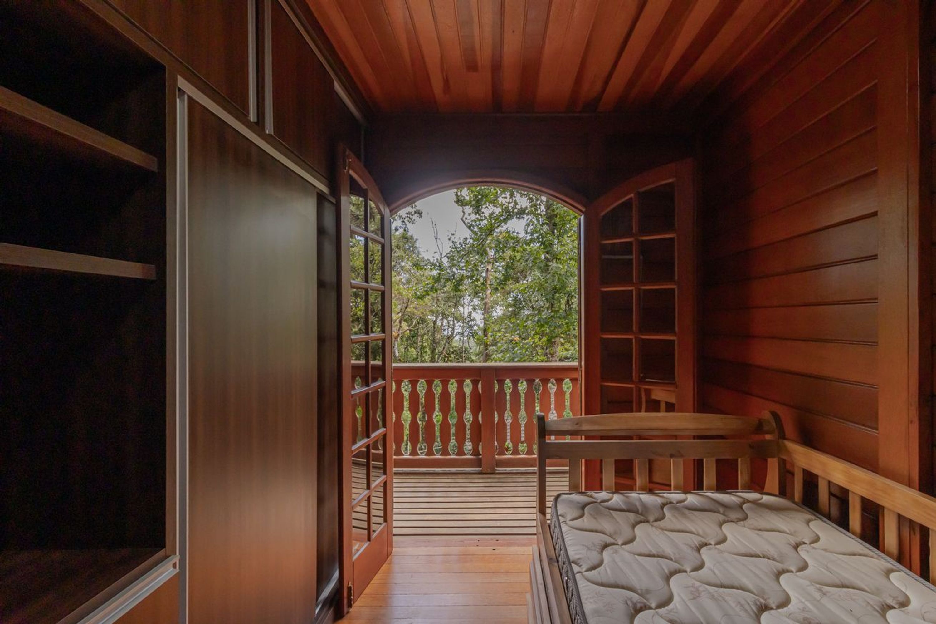 Casa, para fumadores | 4 habitaciones 