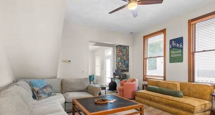 Hilltop Haven in Mount Adams