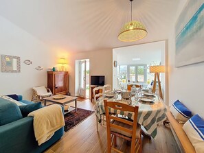 Dining - Étel - 3-room house - 60m² - Wifi (ETEL)