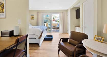 Cozy SLO Nook Retreat near Hiking & Downtown