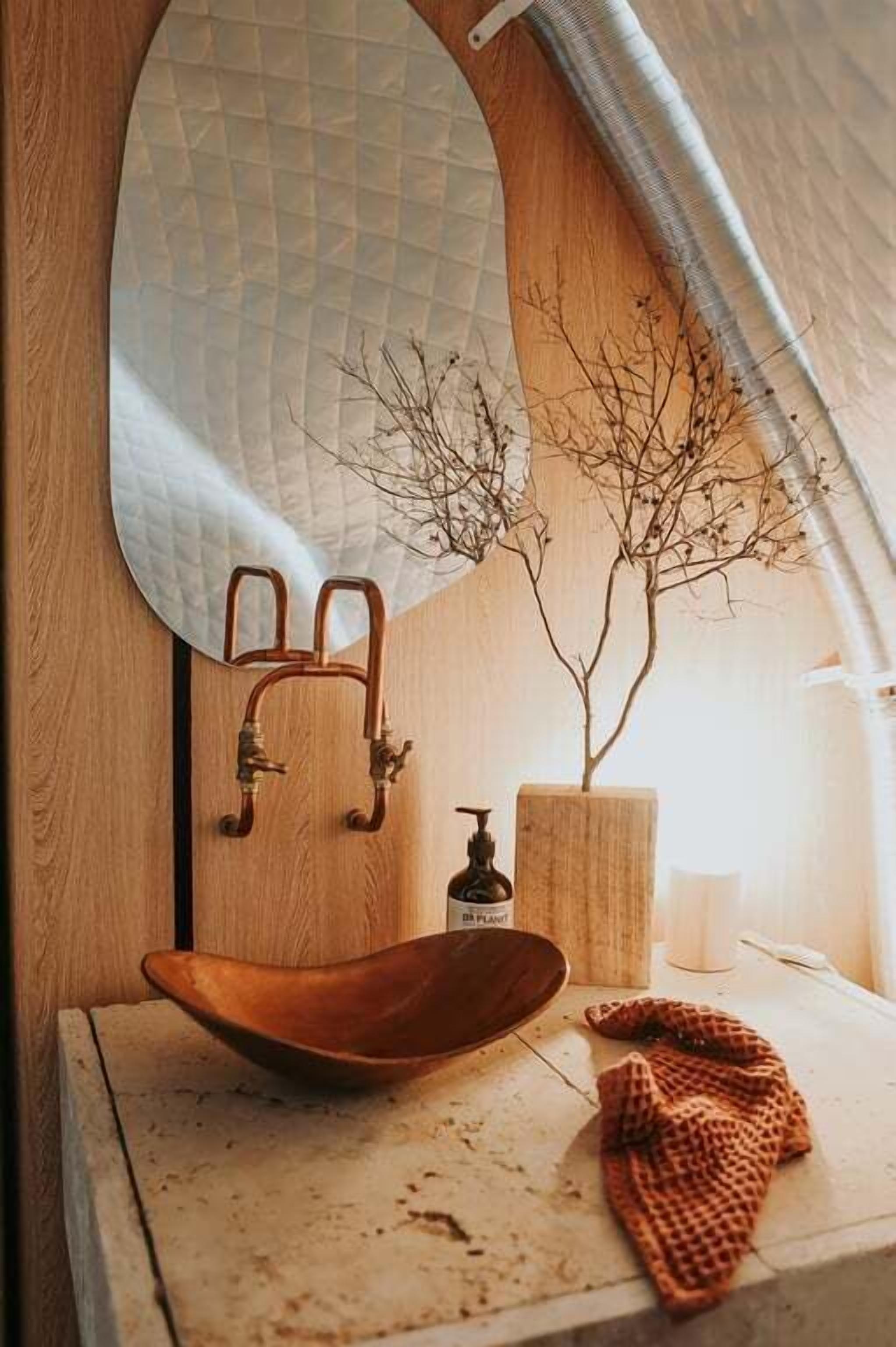 Shower, towels, soap, shampoo