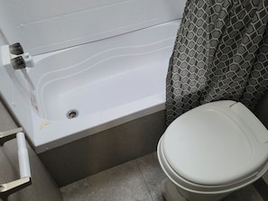 Towels, toilet paper