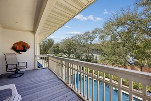 Terrace/patio - Private pool, 3-bedrooms, 3.5 bathrooms, 2-car garage with EV charger, across from beach access (Fernandina Beach)