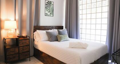 Hacienda Yagrumo - Spacious 4-bedroom house - Mountain Retreat with River