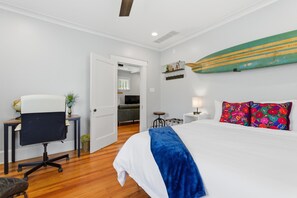 2 bedrooms, desk, iron/ironing board, free WiFi