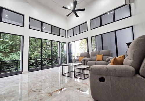 Serene Seremban Town Hilltop Garden Villa