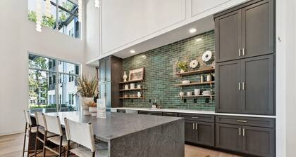 Landing | Amazing 2BD, Clubhouse