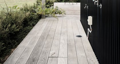 Lake Connewarre Farm Stay | Acreage| Sleeps 10