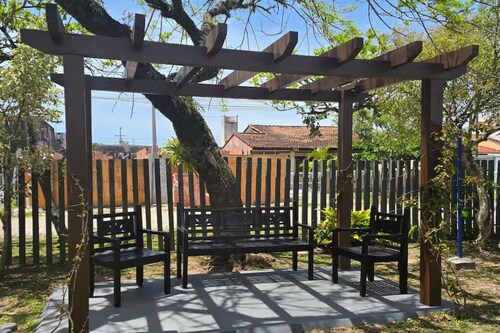Studio with Club Amenities: Pool, 5G Wi-Fi, Parking & 300m from the Sea