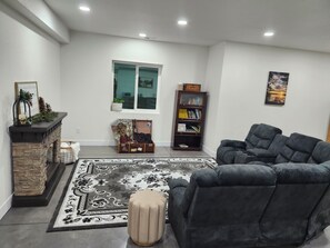 Interior - Spacious 4-bedroom house in beautiful Eaton (Eaton)