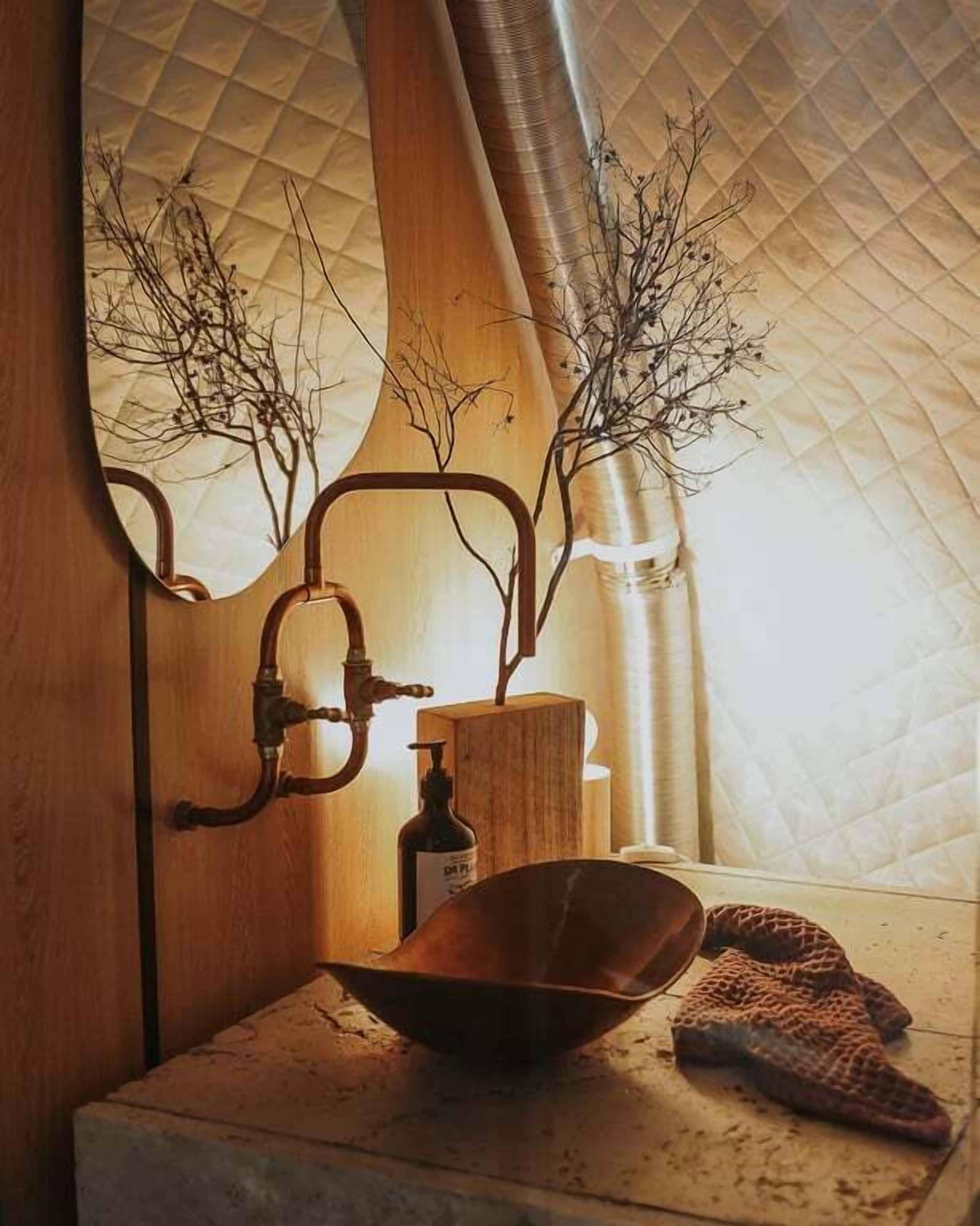 Badezimmerausstattung