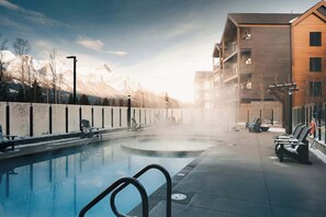 Pool - NEW 3 King Beds  Private Baths Top Floor Views Near Banff (Canmore)