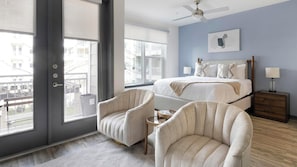Desk, iron/ironing board, WiFi, bed sheets - Landing | Stunning Studio, Gym, Game Room (Fort Worth)