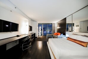 Iron/ironing board, WiFi, bed sheets - SVS: Strip View Studio | No Resort Fee | Lobby Bar Access | Palms Place (Las Vegas)
