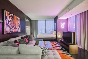 1 bedroom, desk, iron/ironing board, free WiFi - SVS: Tiger-Themed Remodeled 1BD | Strip View Balcony | Palms Place (Las Vegas)