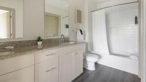 Bathroom - Landing | Incredible 1BD, Yoga Studio, Courtyard (Houston)