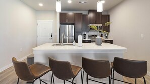 Fridge, dining tables - Landing | Beautiful 1BD, Clubhouse, Pool (Denton)