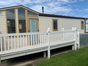 Exterior - Happy Days Caravan Park - Holiday Accommodation 21912 (Abergele)